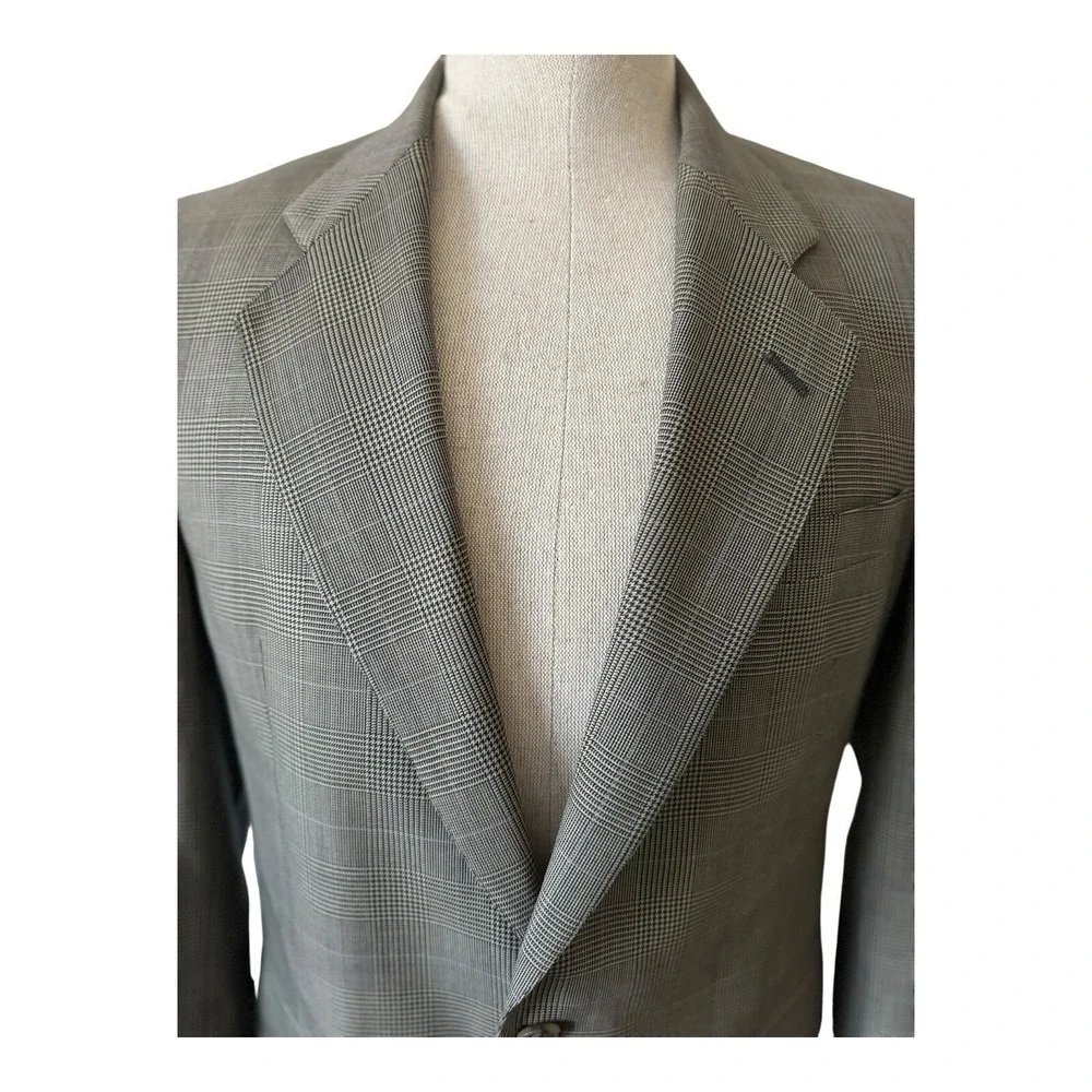 Jos. A. Bank Plaid Blazer Grey Black Check Two Button Sport Coat Regular Fit 42R